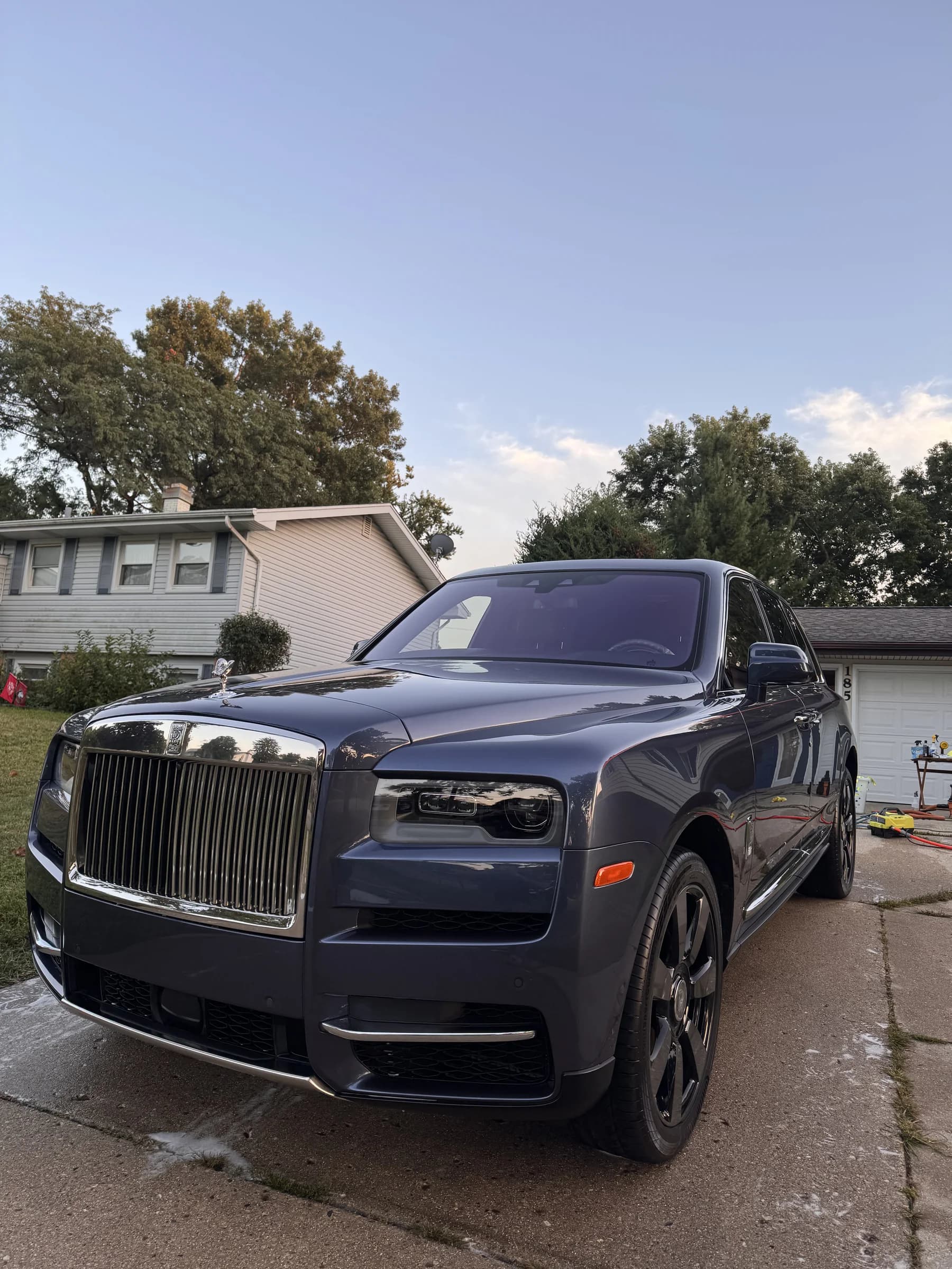 Black Rolls-Royce Cullinan after an exterior detail