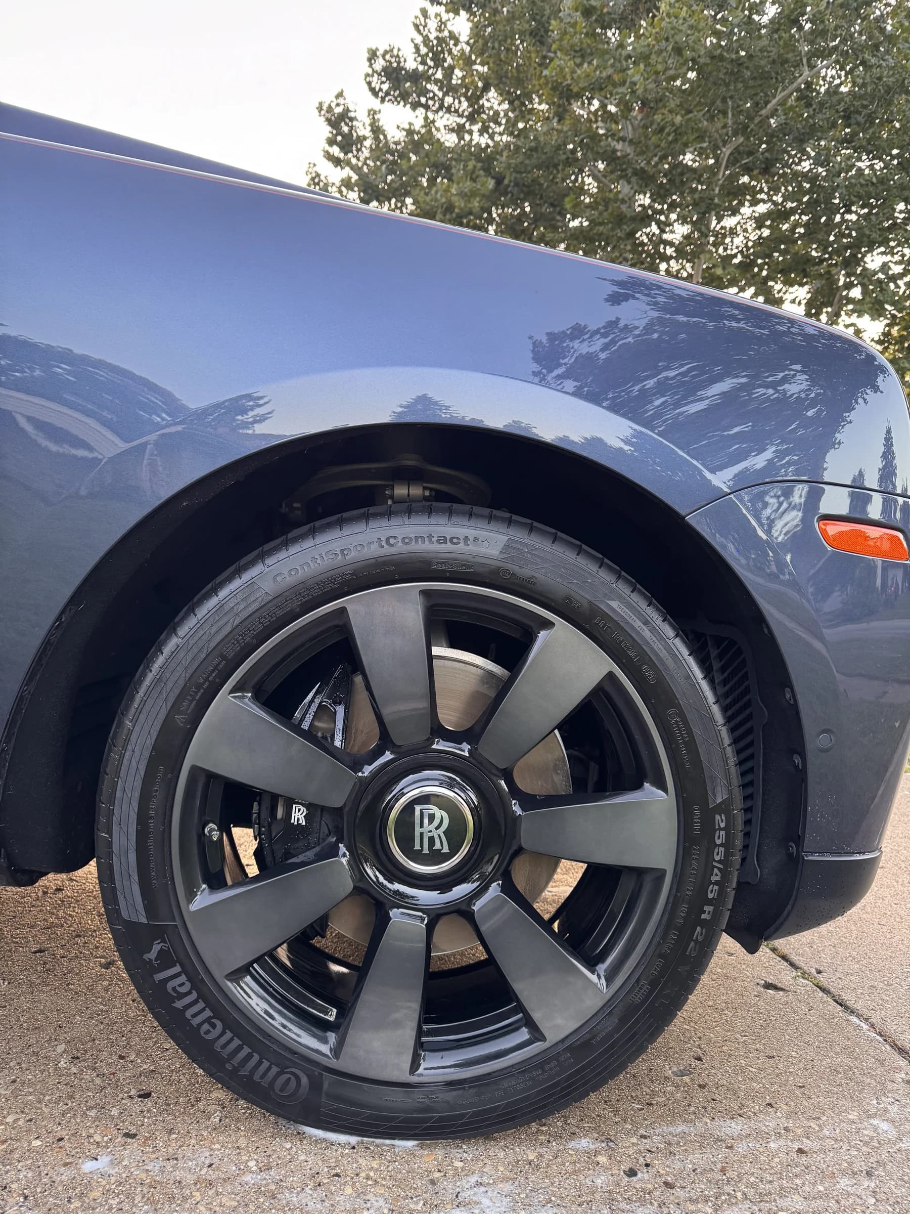 Close-up of a Rolls-Royce Cullinan wheel after a wheel detail